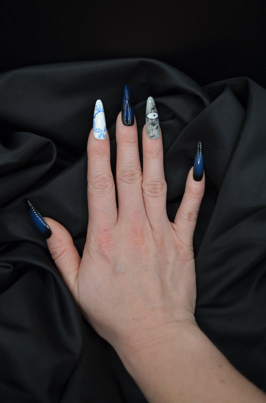 Porcelain Doll Press-On Nail Set (30pc, Stiletto)